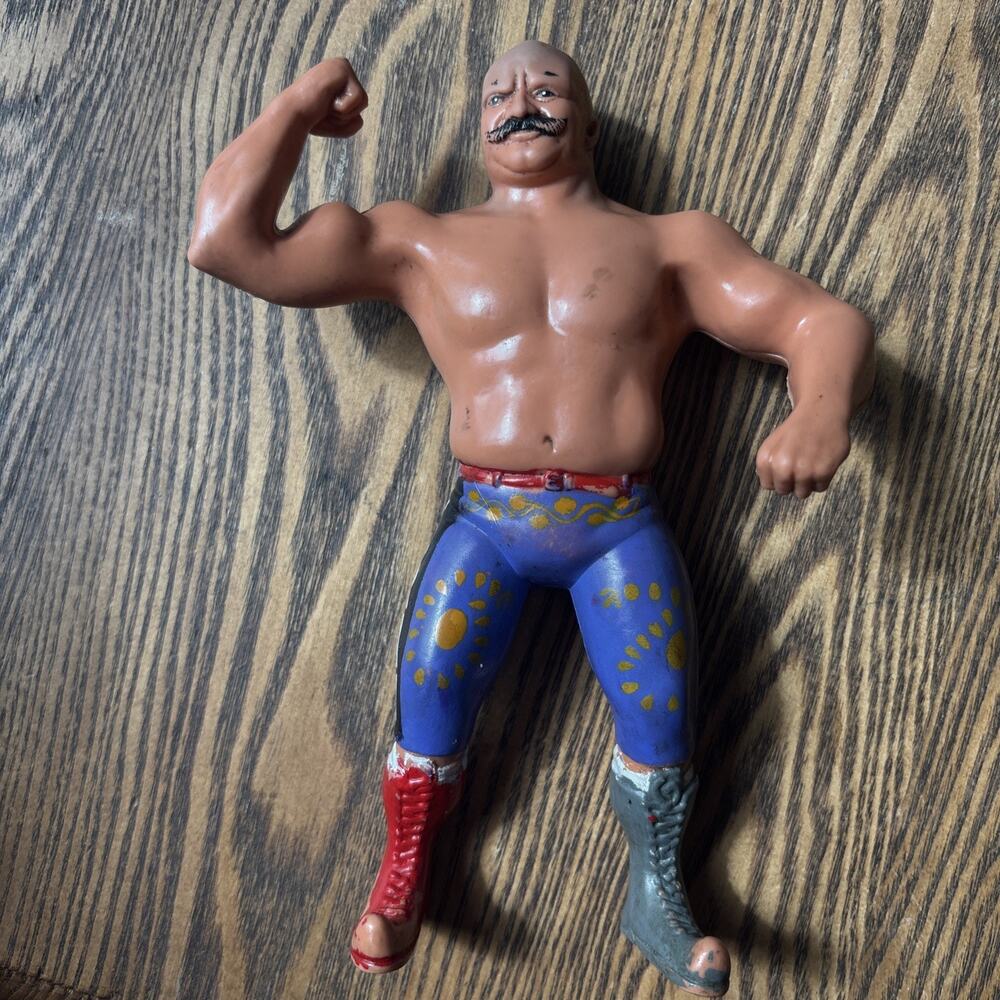 Vintage 1984 LJN WWF Wrestling Superstars Iron Sheik Rubber Figure Titan Sports